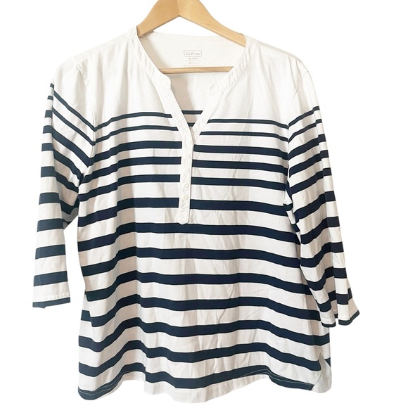 L.L. Bean Tops - L.L. Bean Navy and White Striped Henley 3/4 Sleeve Cotton‎ Top Size XL Petite